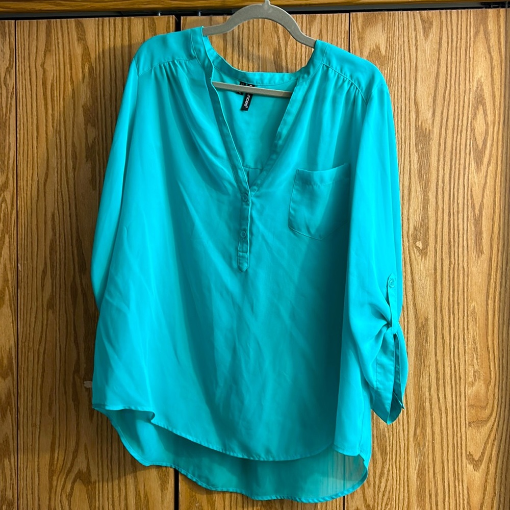 NWOT Maurices Teal Sheer 3/4 Sleeve Polo Blouse